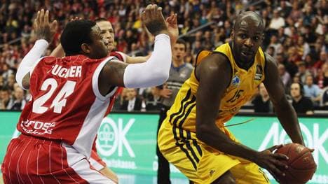 ALBA Berlin v Brose Baskets - Beko BBL