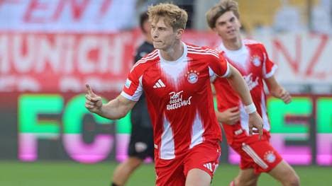 Die zweite Mannschaft des FC Bayern feiert einen Kantersieg