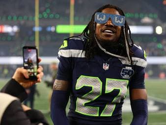 Eine letzte Hürde trennt die Denver Broncos, die New England Patriots, die Seattle Seahawks und die Los Angeles Rams von der Teilnahme am 60. Super Bowl.