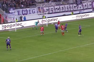 Spiel gedreht: Aue bejubelt ersten Dreier