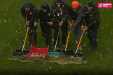 Halbe Stunde Verzögerung wegen Schnee-Chaos: Lautern lässt sich nicht beirren