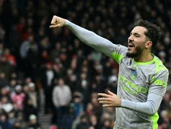 Cherki rettet City spät den Sieg