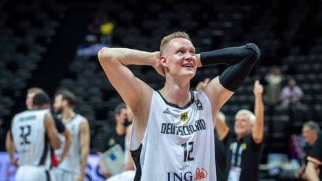 Deutschland um Robin Benzing qualifizierte sich mit einem Sieg über Brasilien für die Olympischen Spiel