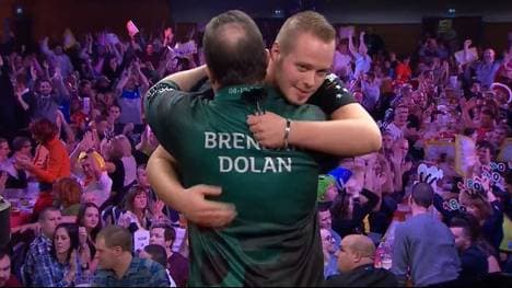 Max Hopp muss Brendan Dolan zum Sieg gratulieren