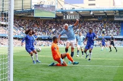 Cucurella reagiert auf Haaland-Spitze