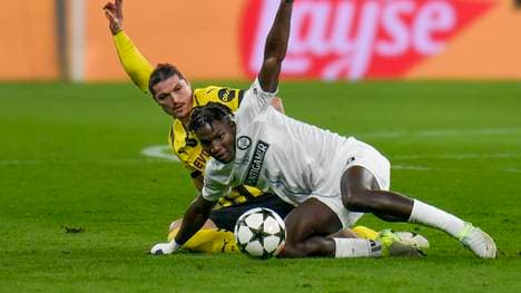 Der BVB will einen Hybrid-Rasen verlegen.