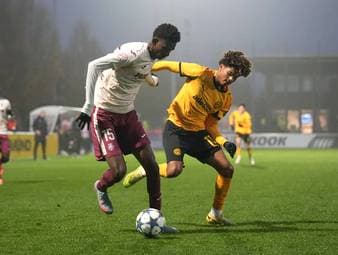 BVB-Youngster verlieren knapp - Bayer wird zerlegt