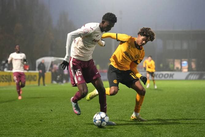 BVB-Youngster verlieren knapp - Bayer wird zerlegt