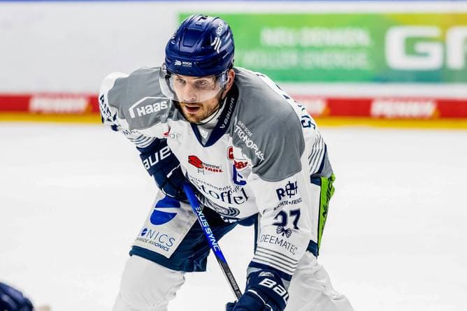 Spengler Cup: Straubing im Finale