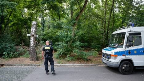 Die Polizei in Berlin sucht nach einem freilaufenden Löwen