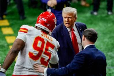 Droht Machtkampf? NFL stellt sich gegen Trump