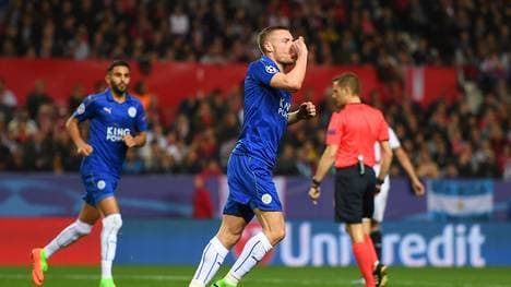 Sevilla FC v Leicester City - UEFA Champions League Round of 16: First Leg
