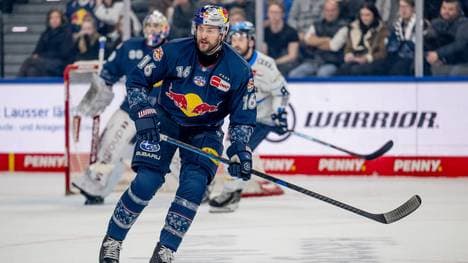 Konrad Abeltshauser verlässt den EHC Red Bull München