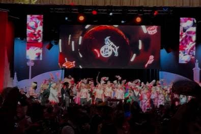 Effzeh-Hymne als Höhepunkt der Karnevalssitzung