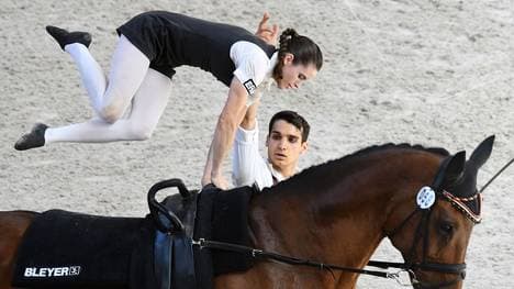 EQUESTRIAN-VAULTING-FRA-WORLD
