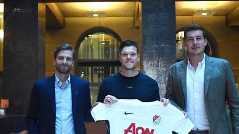 Tom Boere wurde in der weltbekannten Talent-Schmiede von Ajax Amsterdam ausgebildet