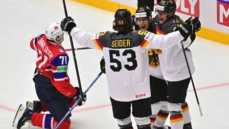 Das DEB-Team feiert gegen Norwegen den dritten Sieg bei der Eishockey-WM 2025