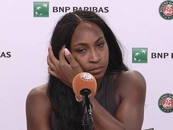 Coco Gauff berichtet, nach dem umstrittenen Kameravorfall keine Entschuldigung aus Melbourne erhalten zu haben. Die WTA habe reagiert, das Grand-Slam-Turnier selbst jedoch nicht.