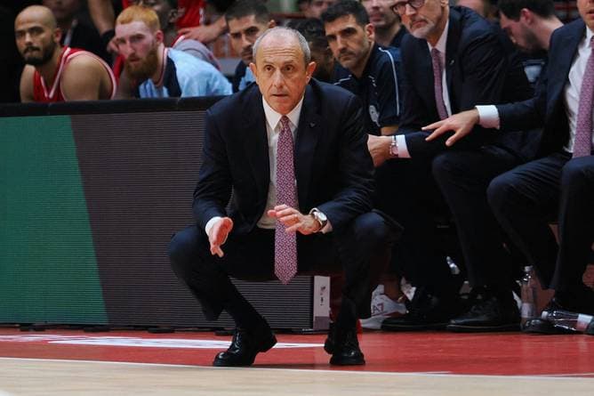 Trainerlegende tritt zurück