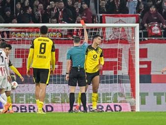 Bellingham fliegt vom Platz!