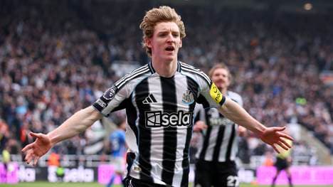 Anthony Gordon steht aktuell bei Newcastle United unter Vertrag