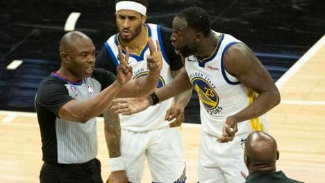 Draymond Green (r.) ist der größte Rüpel der NBA