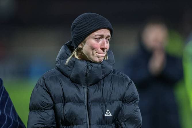 Blitz-Abschied? Bayern-Star weint