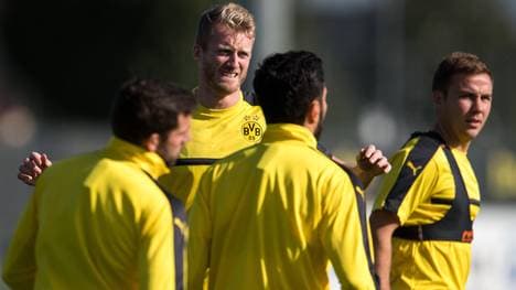 Borussia Dortmund - Training & Press Conference