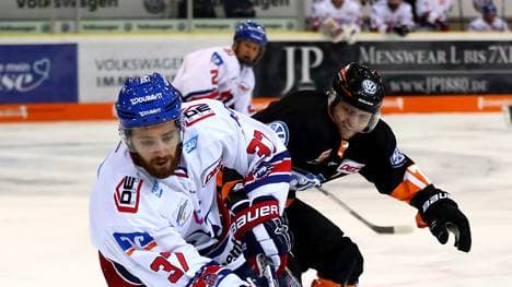 Thomas Larkin von den Adler Mannheim wird für vier Spiele gesperrt