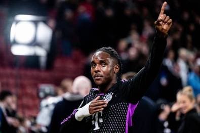 Tel zum BVB? "Er liebt den FC Bayern"