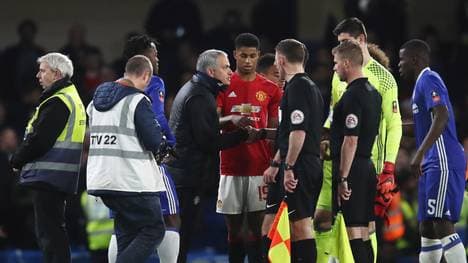 Chelsea v Manchester United - The Emirates FA Cup Quarter-Final