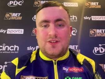 Lobende Worte! Littler beeindruckt von Claytons Leistungen