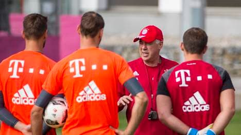 FC Bayern Muenchen - Training Session