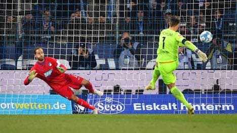 Torwart Manuel Riemann schoss den Elfmeter über das Tor