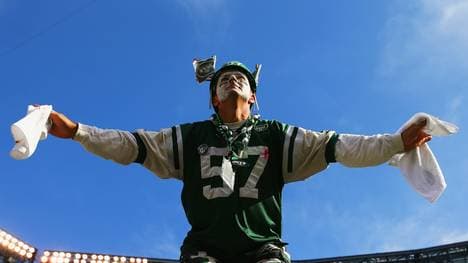Ein Fan der New York Jets ist für einen möglichen Trip nach London offenbar bestens vorbereitet