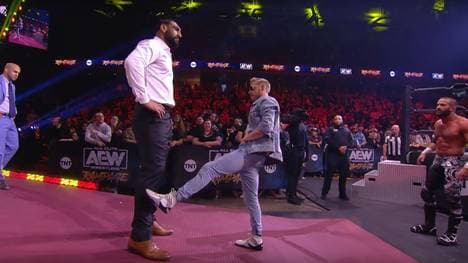 Orange Cassidy trat bei AEW Rampage auf Satnam Singh ein