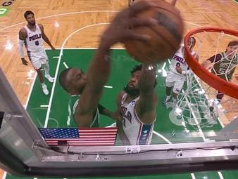 In Spiel 7 der Playoff-Serie zwischen den Boston Celtics und den Philadelphia 76ers kommt es zu einem Mega-Comeback. Eine zentrale Rolle spielt dabei 76ers-Center Joel Embiid. 