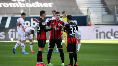 André Silva (l.) und Luka Jovic spielten gegen Stuttgart beide von Beginn an