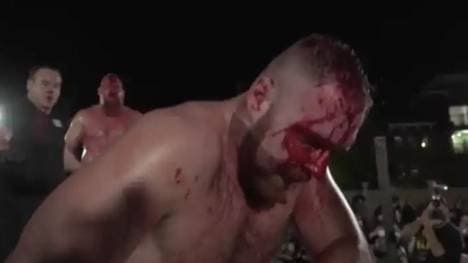 Jon Moxley ging im Kampf gegen Josh Barnett an die Grenze