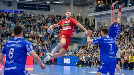 Hier noch im Trikot von Hannover: Uladzislau Kulesh