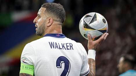 Ein Einwurf von Kyle Walker während des EM-Finals sorgt für Diskussionen