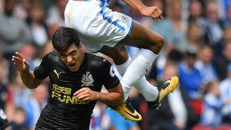 FBL-ENG-PR-HUDDERSFIELD-NEWCASTLE