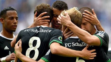 FBL-GER-CUP-DUISBURG-SCHALKE