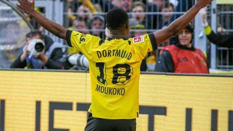 Bleibt Youssoufa Moukoko beim BVB?