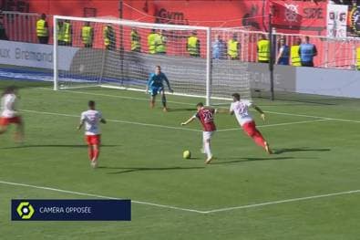 Aus 0:2 mach 3:2! Hier sieht Boateng gleich zweimal ganz schlecht aus