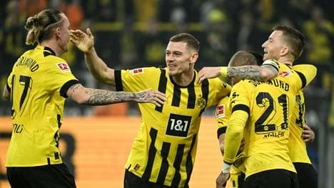 Pyrowurf beim BVB-Spiel: Polizei leitet Verfahren ein