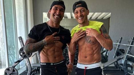 Das Tattoo von Mesut Özil sorgt für große Empörung