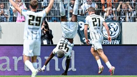 Elversberg steht Kopf und träumt vom Aufstieg in die Bundesliga! 