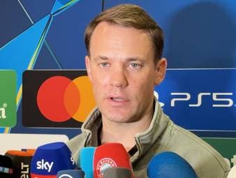 Manuel Neuer äußert sich nach der Niederlage gegen Paris Saint-Germain über einen möglichen Verbleib bei den Bayern.