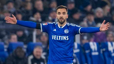 Kenan Karaman verlor mit Schalke 1:4 beim FCK